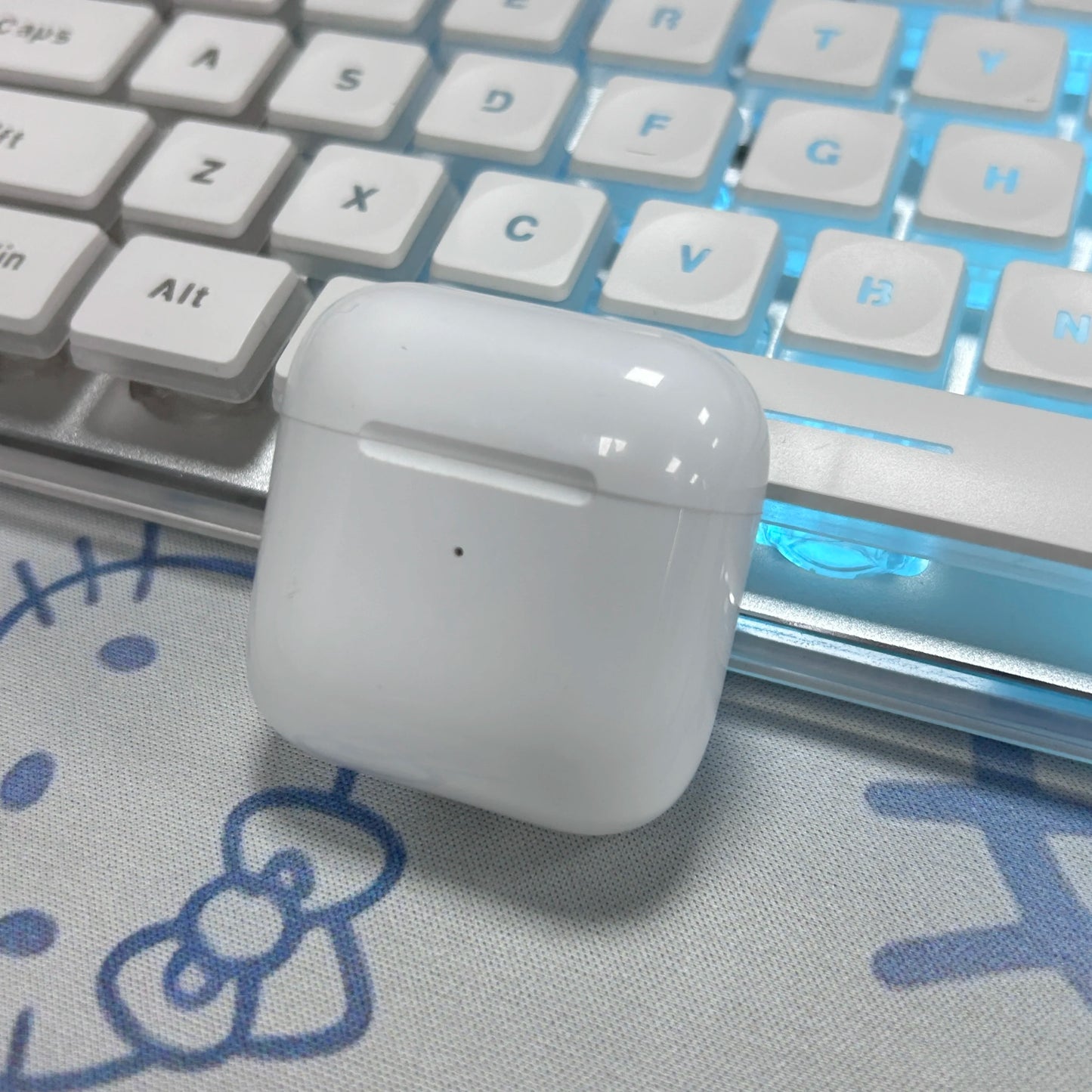 Mini TWS Wireless Bluetooth Earphones Headphones HiFi Sound Low Latency Noise Reduction Earbuds for iOS Android Sport Earphones