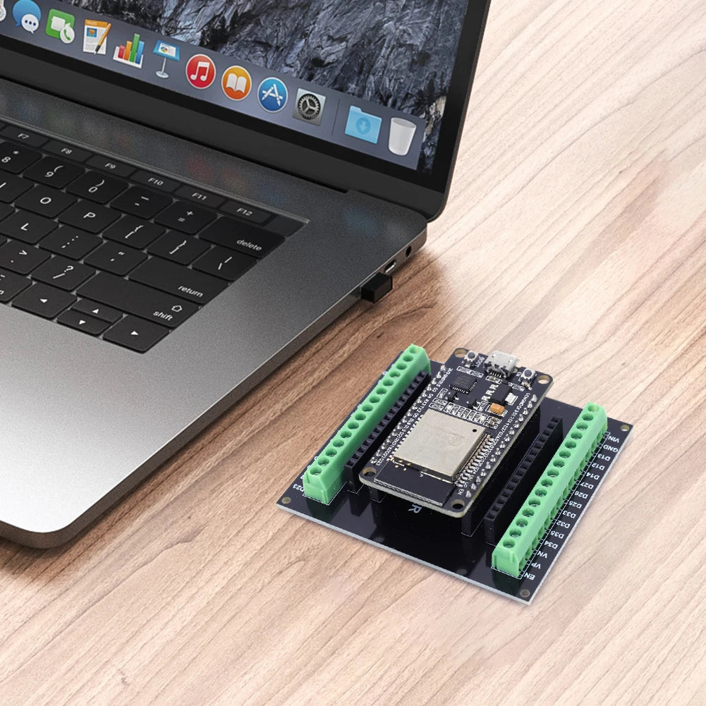 ESP32 Expansion Board Compatible with ESP32 WiFi+Bluetooth Dual Core ESP32-DevKitC-32 ESP--32 Development Board 30Pin 38Pin